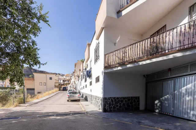 Piso de 2 dormitorios con vistas a la montaña en Güéjar Sierra – Granada — 30