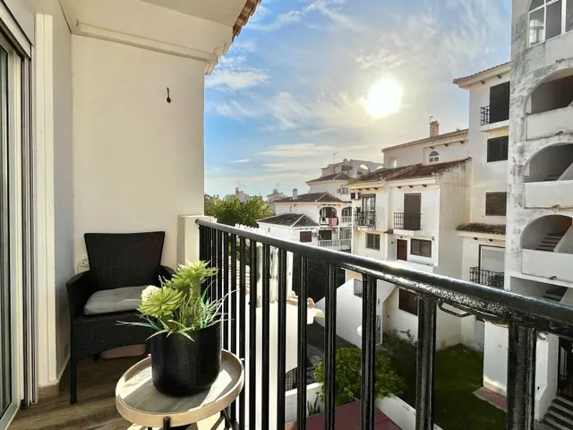Apartamento 1 habitación 48m² en venta - Estacion de autobuses — 23