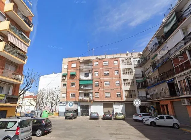SE VENDE piso OKUPADO en Calle Doctor Lleonart Nº 24 Burjass - foto 2
