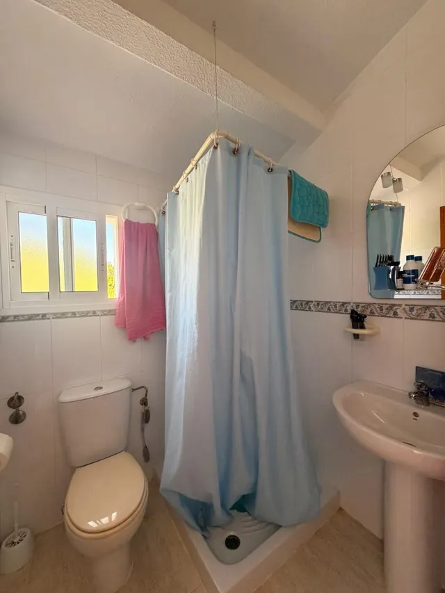 Elegante Chalet Reformado en Torre de la Horadada - €299,000 — 16