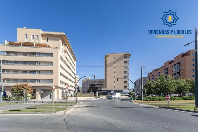 Ático dúplex en Campus de la Salud — 35