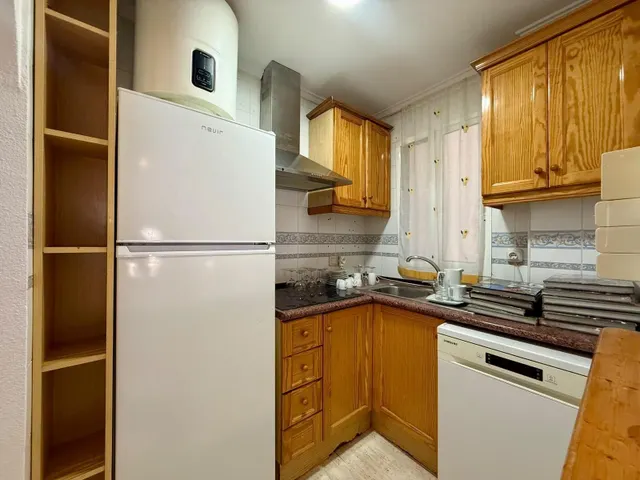 Apartamento 2 habitaciones 56m² en venta - Estacion de autobuses — 18