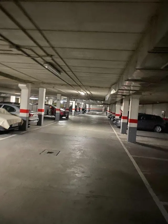 PLAZA JUAN PABLO II, DOS PLAZAS DE GARAJE EN ALQUILER - foto 3