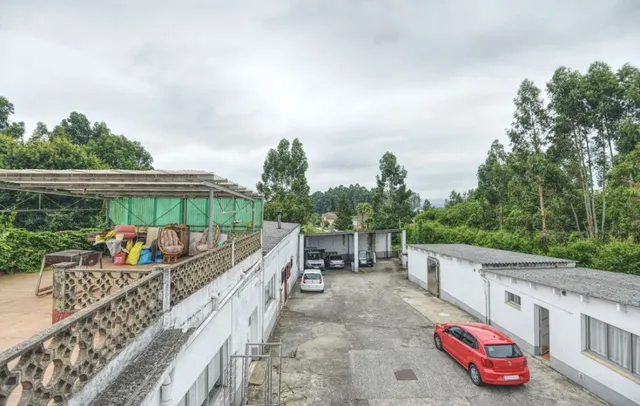 Nave en venta en O´Vilar (Guísamo) — 39