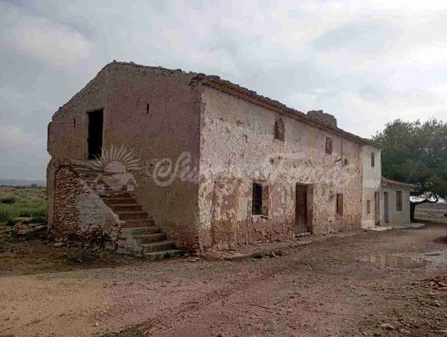 Casa de campo-Masía en Venta en Yecla Murcia