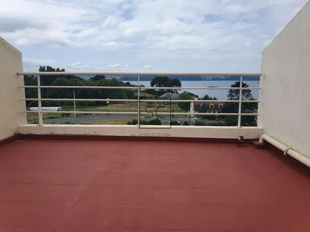 Pareado con vistas al mar en Miño — 35