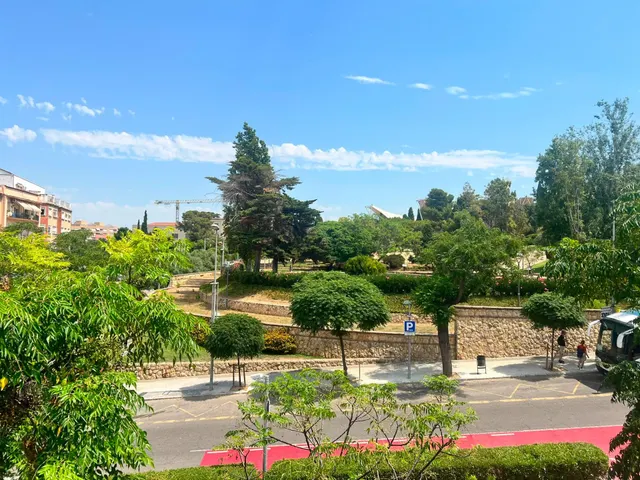 Vive en pleno Eixample Nord de Tarragona delante Camp Mart — 19