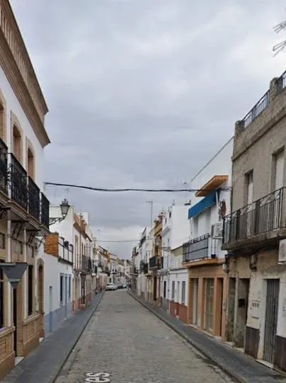 CASA EN CORIA DEL RIO