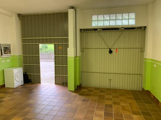 Local comercial en Saron — 7