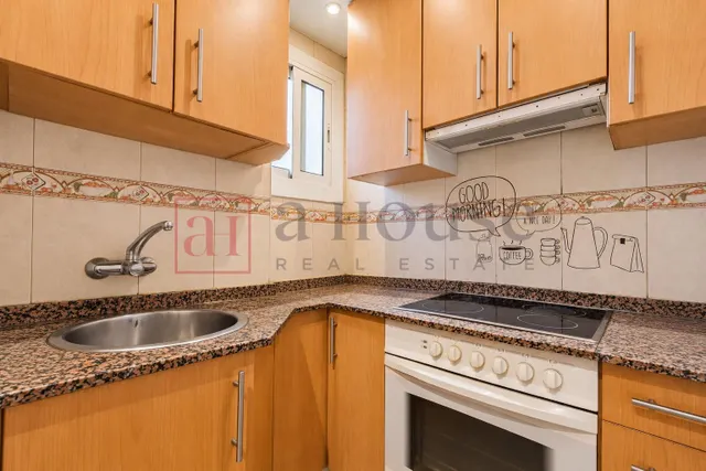Piso listo para entrar a vivir con balcón y doble orientación en el poblenou — 10