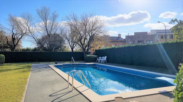 EXCLUSIVO DÚPLEX EN UN OASIS EN REUS — 40