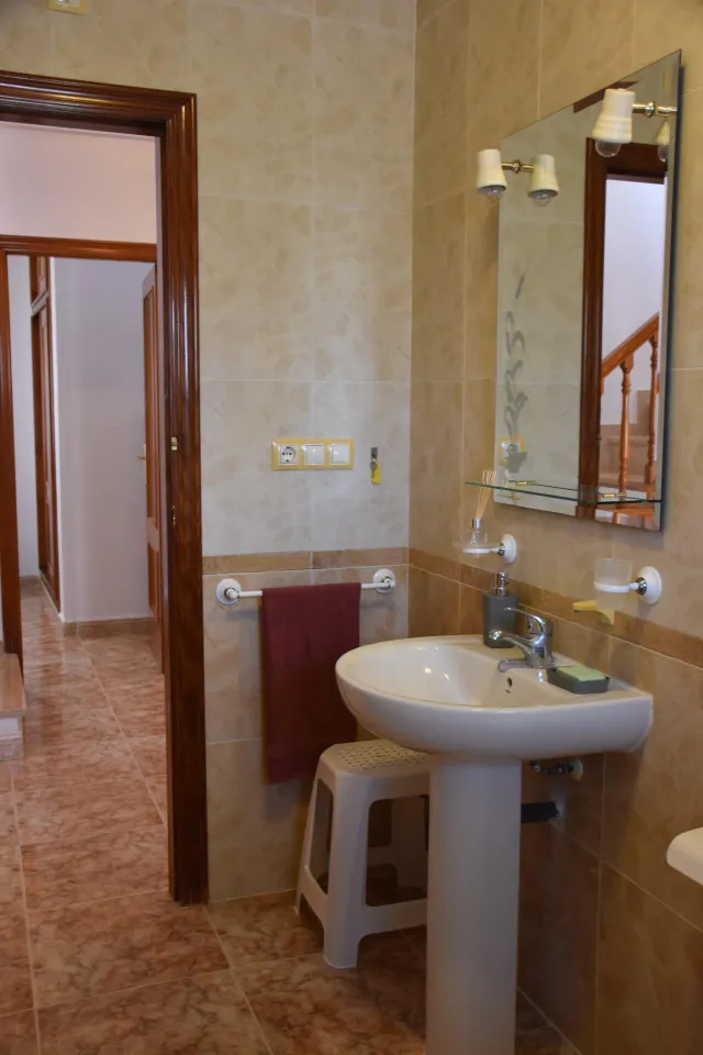 GRAN CASA TIPO DÑUPLEX EN ORIHUELA COSTA: 2 HAB, 2 BAÑOS — 33
