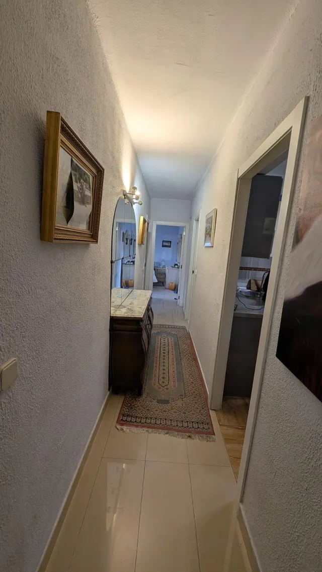 Espacioso piso con balcón y ascensor en Calle Manacor — 26