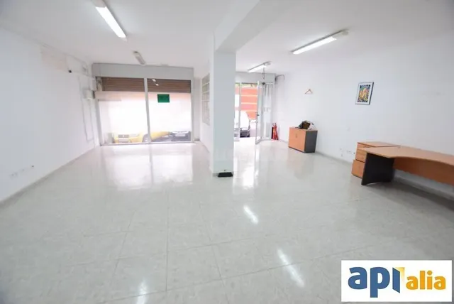 LOCAL 80m2 en Alquiler