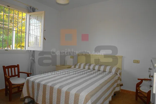 Casa con 8.190m2 de parcela en la zona del Palmeral. — 4