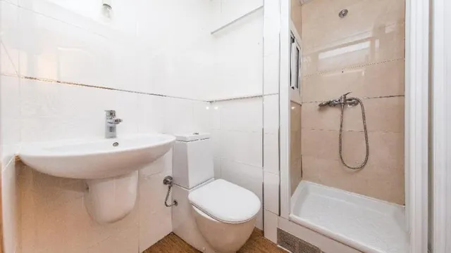 PISO EN VENTA EN HOSPITALET DEL LLOBREGAT — 14
