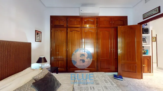 IMPRESIONANTE CASA EN CASILLA DEL AIRE — 33