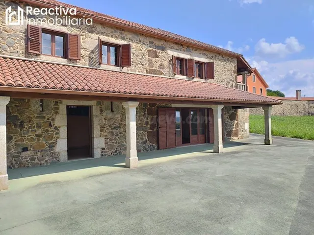 PRECIOSA CASA RUSTICA TOTALMENTE REFORMADA