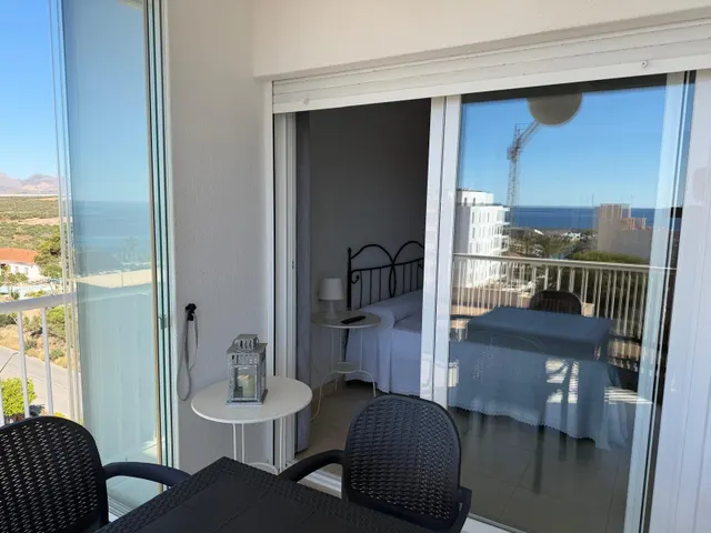 Encantador Piso con Vistas al Mar — 19