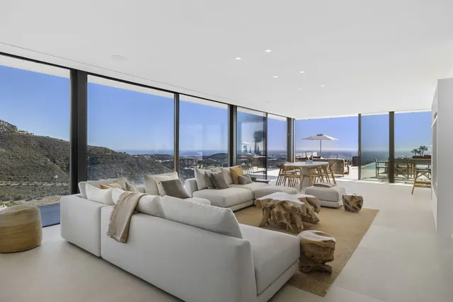 Villa 6 habitaciones 480m² en alquiler - Costa del Sol — 14
