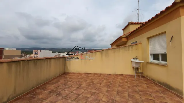 ÁTICO-DÚPLEX A ESTRENAR. 5 DORMITORIOS. 3 BAÑOS. TERRAZA DE 60M. COCHERA INCLUIDA — 7