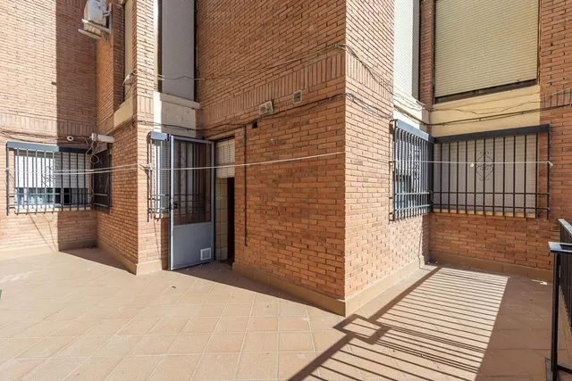 PISO EN EL CENTRO DE GUADIX — 11