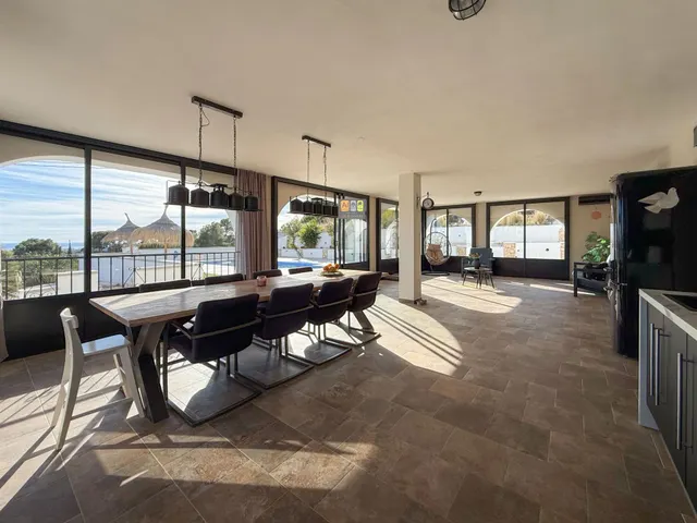 Detached house for sale La Villajoyosa — 28