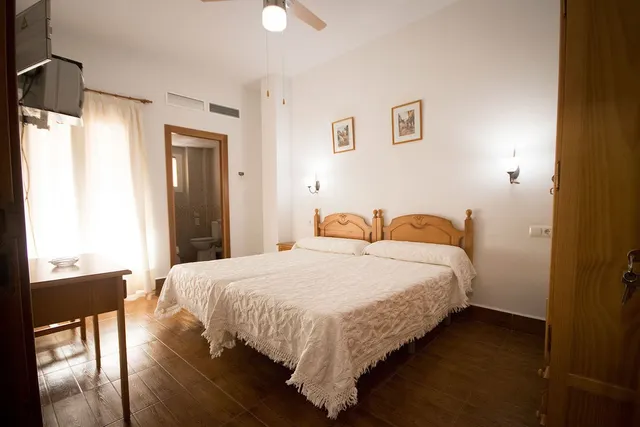 Hotel 33 habitaciones 1350m² en venta - South of spain — 30