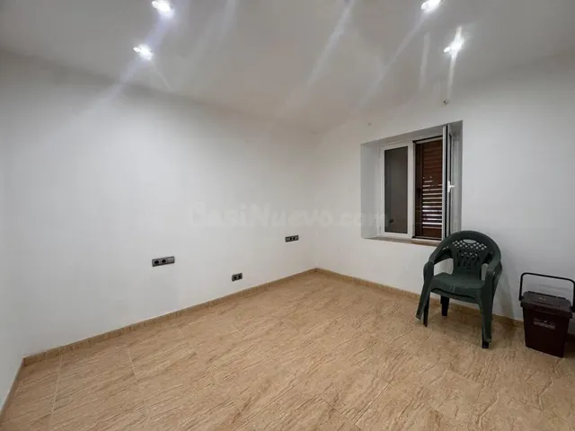 Desde 353 € al mes -  estudio de financiacion gratis - casa de planta baja en Cardona con 3 hab. dobles y terraza — 7