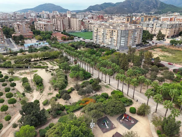 Se vende planta baja con 4 dormitorios y 3 baños en Cartagena junto al Parque de la Rosa — 29