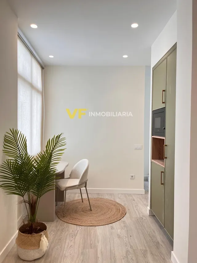 ¡Donde la elegancia clásica se encuentra con las mejores vistas de Málaga! — 30