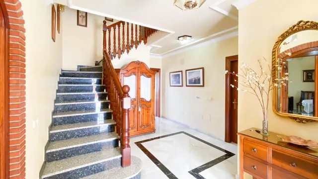 VENTA DE CHALET INDEPENDIENTE EN LA ZONA DE EL LAGAREJO, MIJAS COSTA. ¡5 DORMITORIOS Y PISCINA! — 7