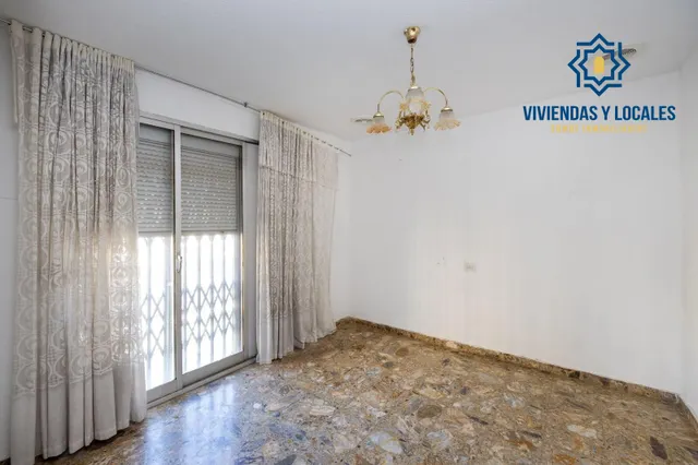 Edificio con gran potencial de desarrollo residencial en Zaidín – Granada — 30