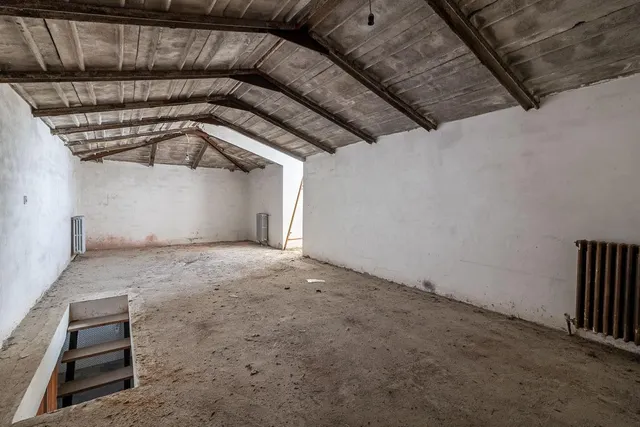 Casa con terreno y nave en Santa Fe — 28