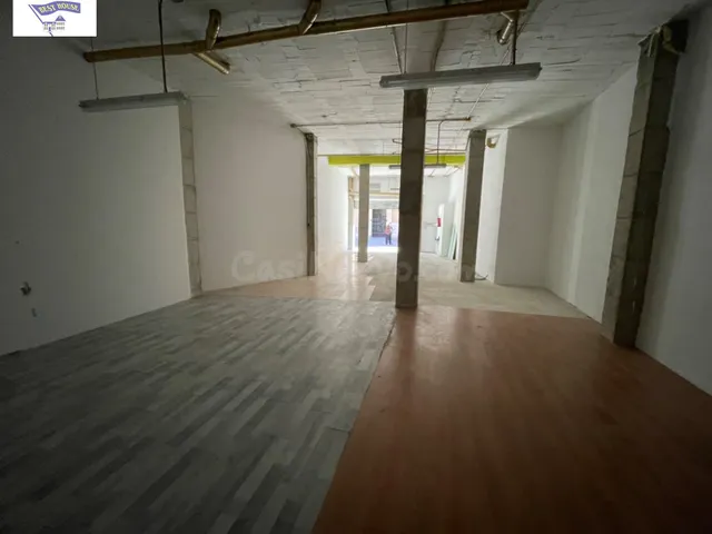 Local comercial 95m² en alquiler - Centro-Carretas - foto 3