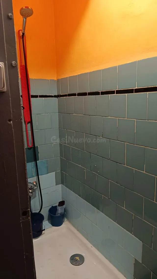 Oportunidad de Inversión en Piso a Reformar en Lleida - Zona - foto 5