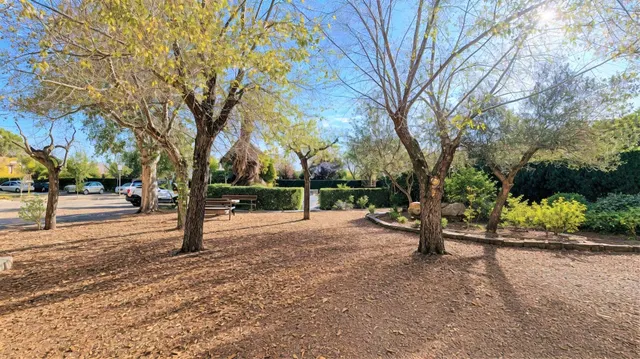 EXCLUSIVO DÚPLEX EN UN OASIS EN REUS — 39