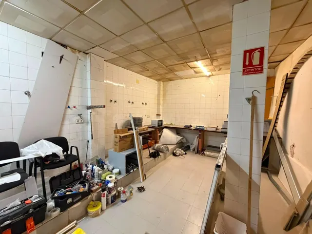 Local comercial 130m² en venta - Estacion de autobuses — 5