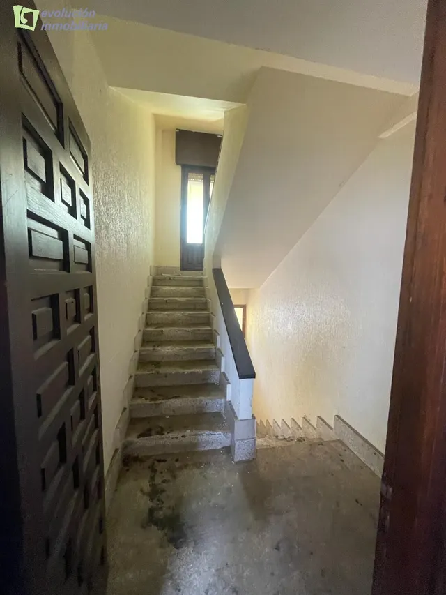 EDIFICIO/ HOTEL EN MERINDADES. IDEAL NEGOCIO RURAL — 23