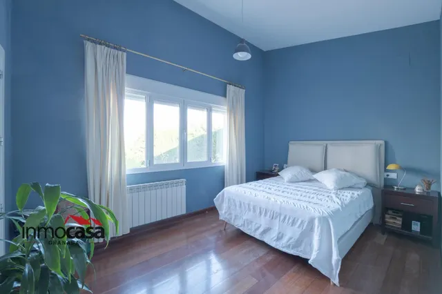 Casa 5 habitaciones 220m² en venta - Urb. el arenal — 35