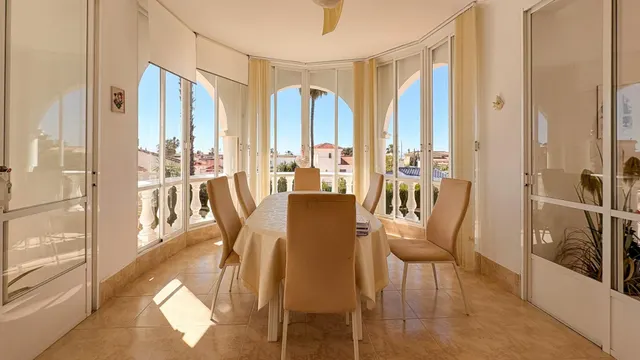 Villa 4 habitaciones 344m² en venta - Centro de la Ciudad Quesada — 19