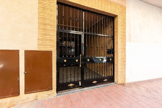Impresionante Ático en esquina de TRES dormitorios reformado en el residencial Santa Gema — 31