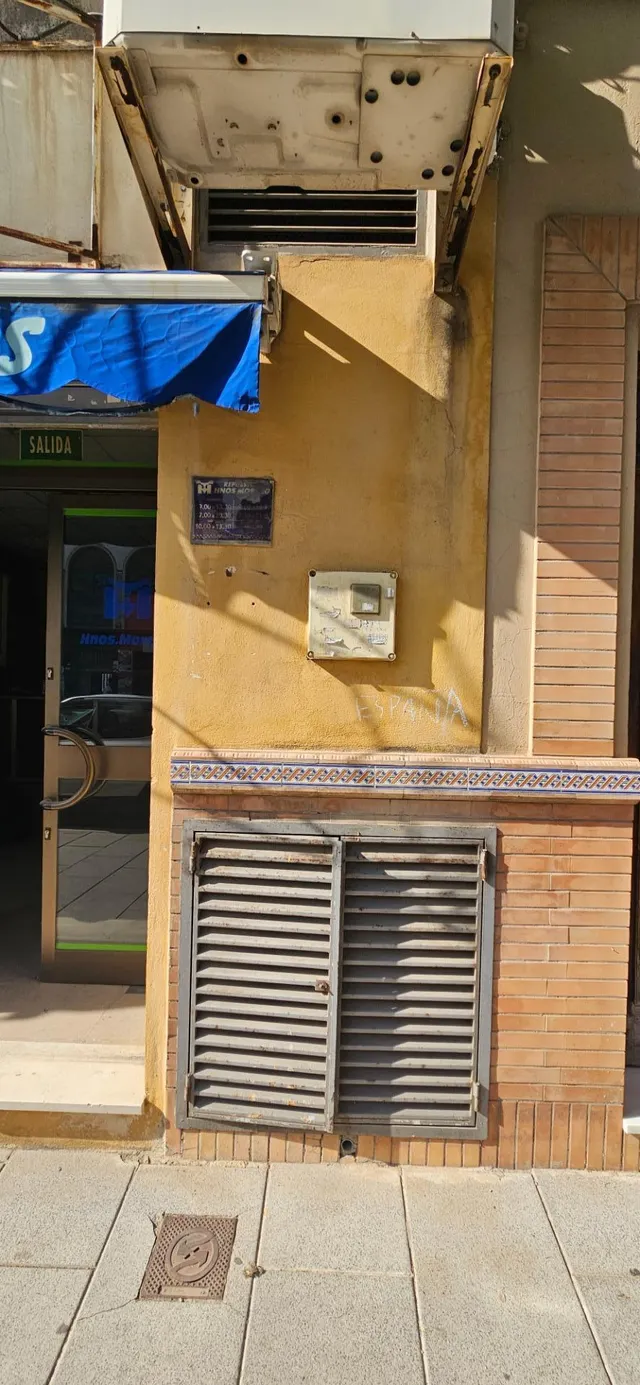 Local comercial 153m² en venta - Cruz del Ingles — 11