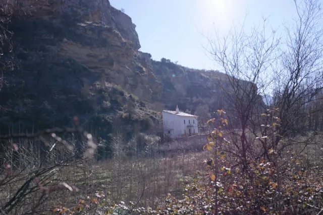 Los Tajos, monumento natural con casa y chiringuito. Finca en Alhama de Granada. — 6