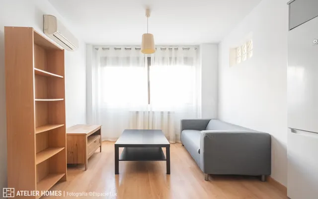 Apartamento de 2 dormitorios con garaje y trastero en Valdef - foto 2