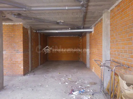 Local comercial 140m² en alquiler - SAN BLAS - foto 3