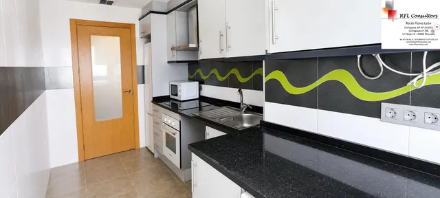 BONITO APARTAMENTO ESQUINERO CON PARQUING Y TRASTERO — 6