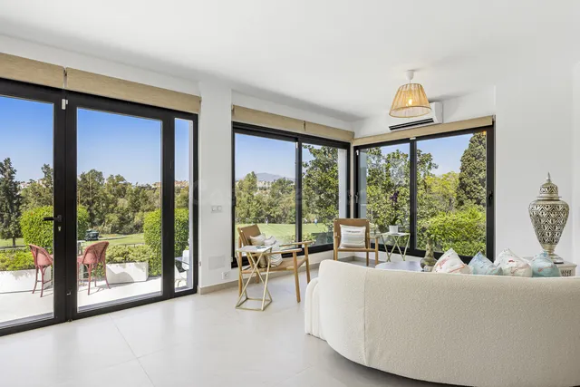 Chalet 4 habitaciones 247m² en venta - Marbella - foto 5