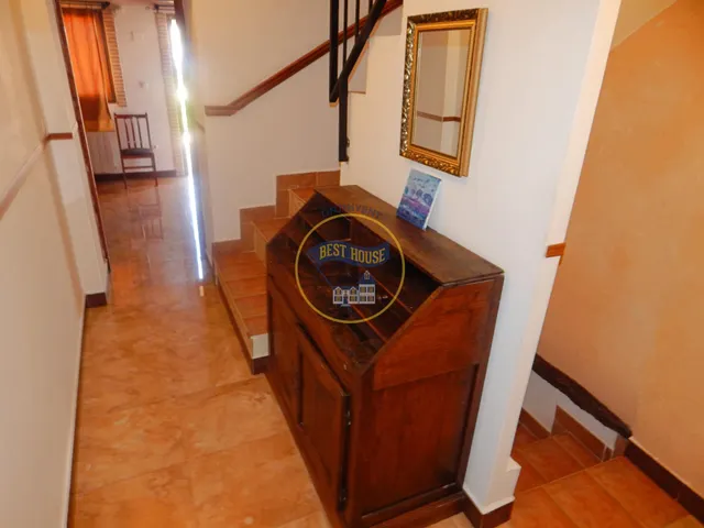 OPORTUNIDAD, CASA REFORMADA CON PISCINA Y OTRAS COMODIDADES. — 29