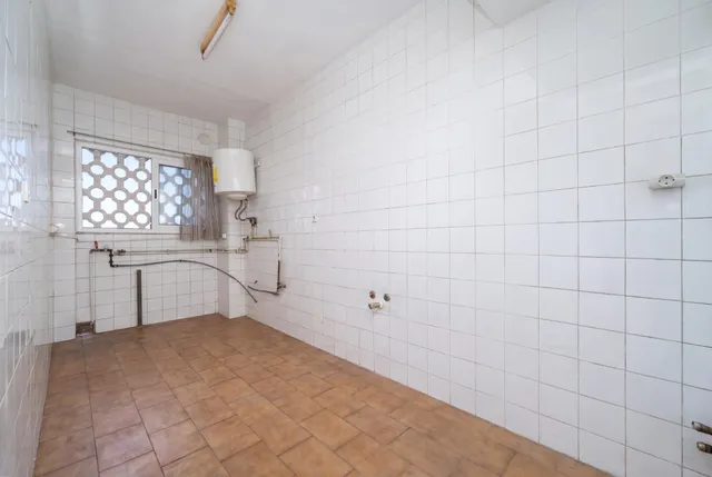 PISO DE 80 M2 CON 3 DORMITORIOS Y ASCENSOR PARA REFORMA INTEGRAL EN SON OLIVA — 22